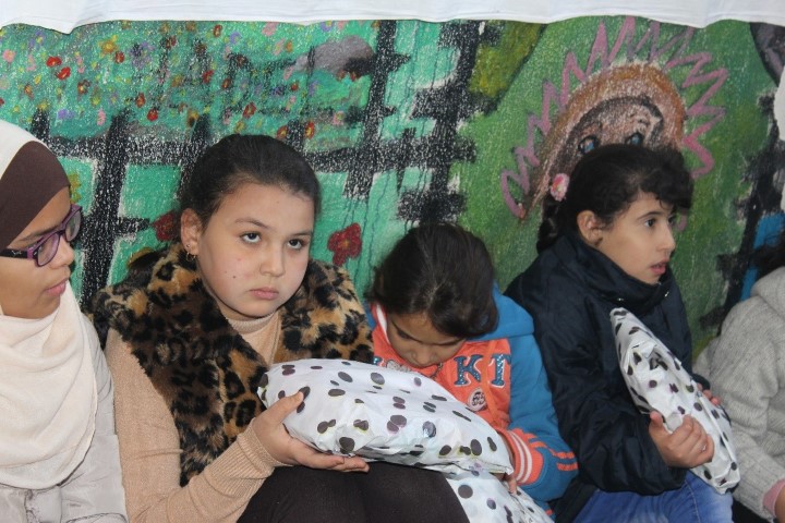 جامعة البترا زيارة طلبة التربية الوطنية إلى جمعية رعاية الفتى اليتيم Petra University Students Visit Orphan